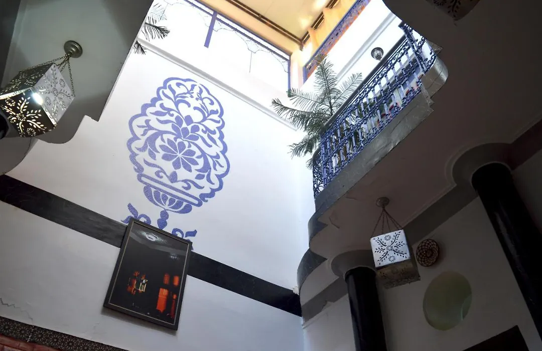 Riad Wink-1